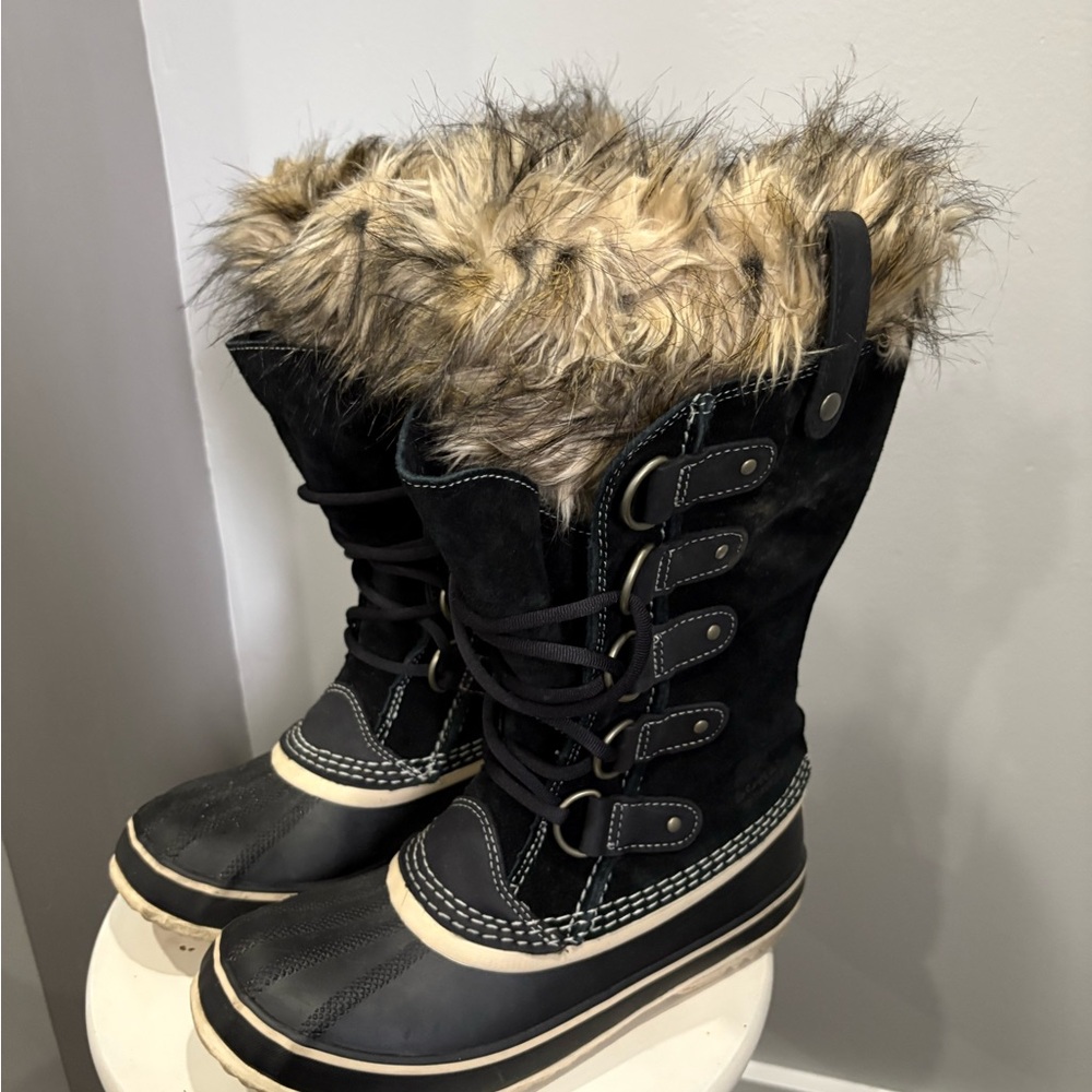 Sorel Women's Black Fur-Lined Winter Boots